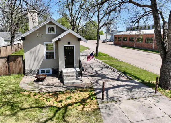 301 N 11th ST, Olivia, MN 56277