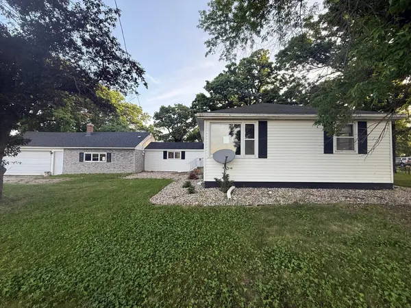 12713 375th AVE, Waseca, MN 56093