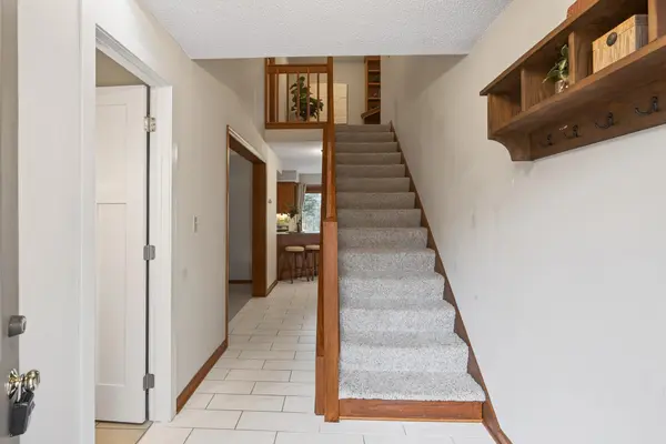 115 Smith AVE, Wayzata, MN 55391