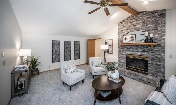 5409 Miracle LN, Minnetonka, MN 55345