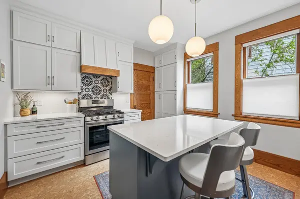 1451 Charles AVE, Saint Paul, MN 55104