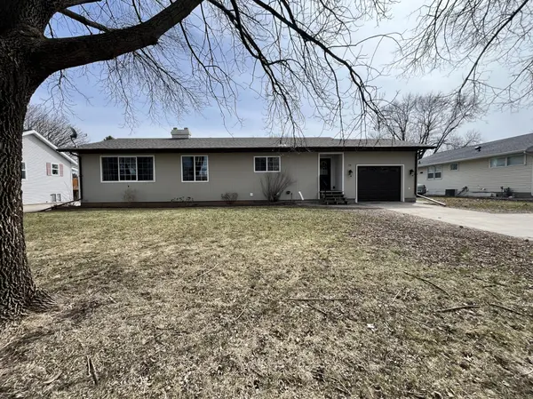 25 4th AVE SE, Clara City, MN 56222