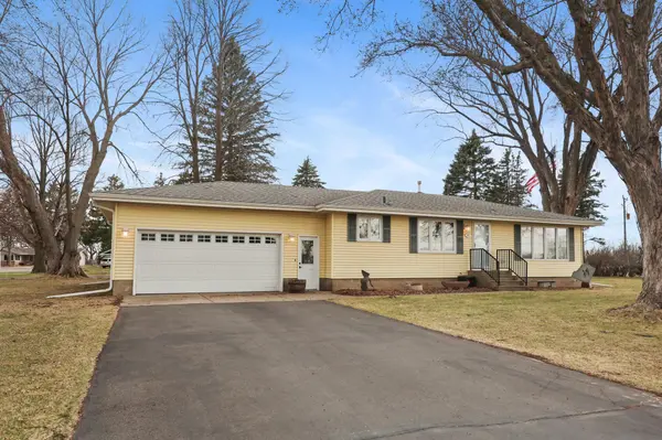 635 Edgemont DR NE, Saint Cloud, MN 56304