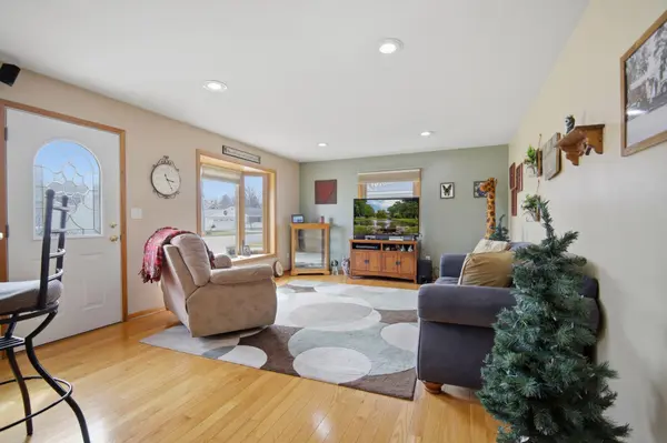238 13th ST SW, Owatonna, MN 55060