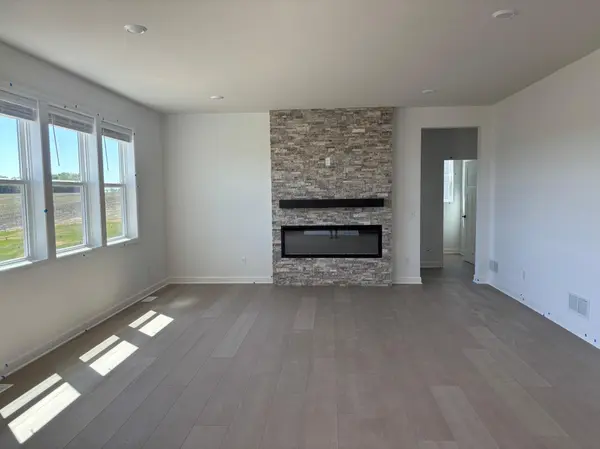 14304 Arborvitae CIR, Rosemount, MN 55068