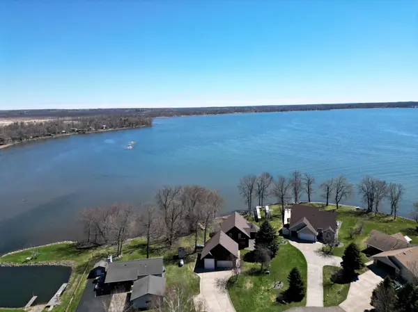 46302 Port Royal RD, Isle, MN 56342
