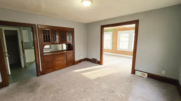 1444 Edgerton ST, Saint Paul, MN 55130