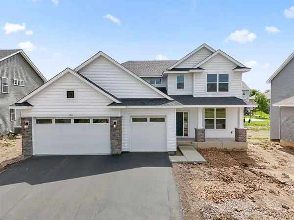 1911 Ravine RD, Carver, MN 55315