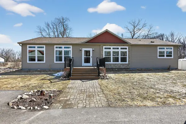 13242 Falcon DR, Osakis, MN 56360