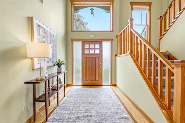 1101 Maple DR, Hudson, WI 54016