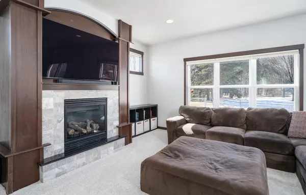 3677 Edgerton ST, Vadnais Heights, MN 55127