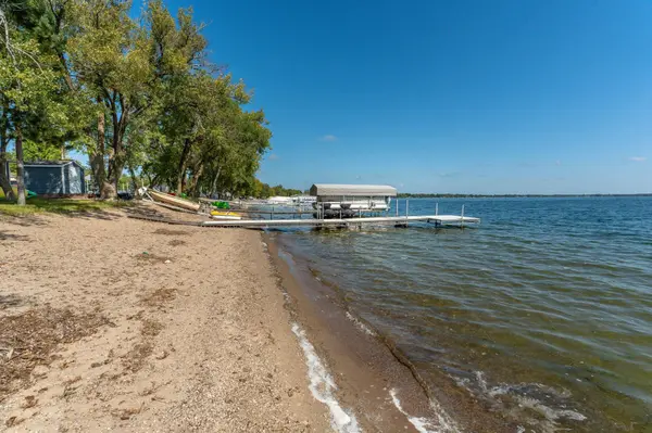 707 Lake Shore DR, Battle Lake, MN 56515