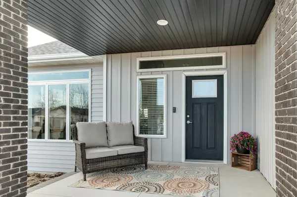 657 Westminster DR, Moorhead, MN 56560