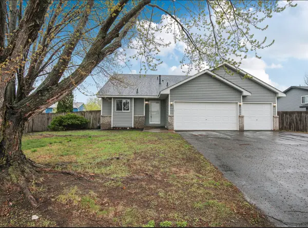 3215 Lake View LN, Big Lake, MN 55309