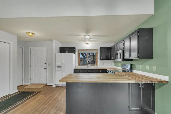3215 Lake View LN, Big Lake, MN 55309