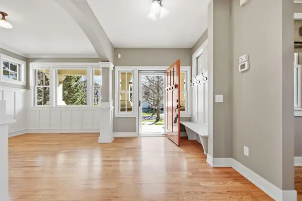 15706 Diamond WAY, Apple Valley, MN 55124