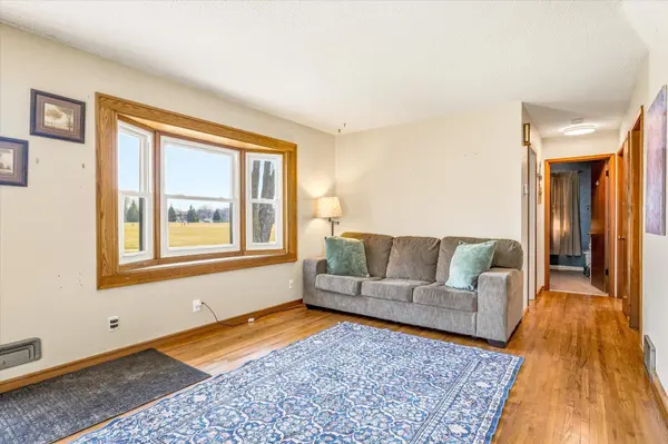8452 Ideal AVE S, Cottage Grove, MN 55016