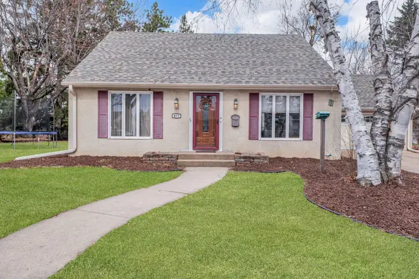 477 Idaho AVE E, Saint Paul, MN 55130