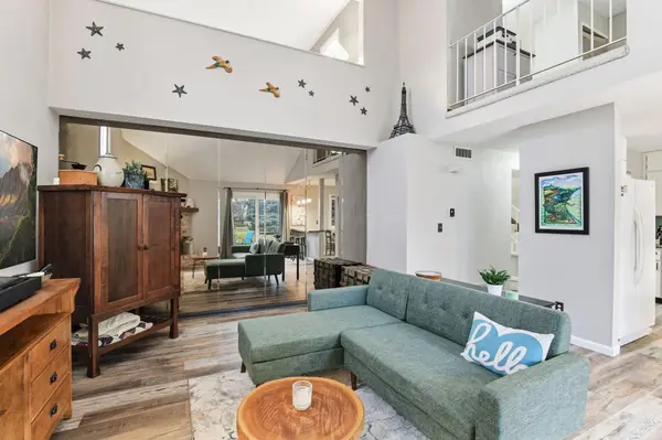5400 Sanibel DR, Minnetonka, MN 55343