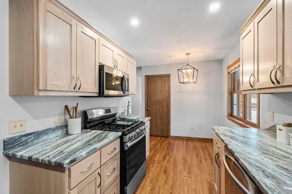 4505 Colorado ST SE, Prior Lake, MN 55372