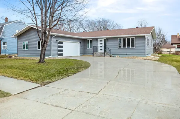610 4th ST N, Wahpeton, ND 58075