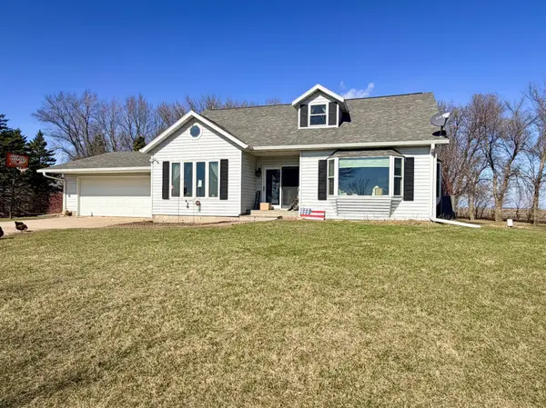 33210 810th ST, Brewster, MN 56119