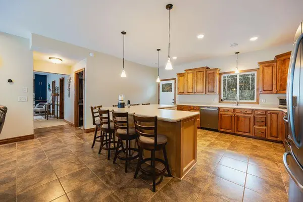 33332 Lone Pine DR, Cushing, MN 56438
