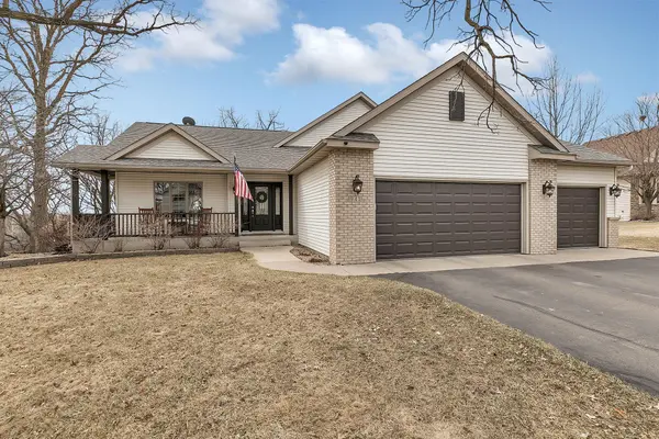 941 Oak Crest DR,  Sauk Rapids,  MN 56379