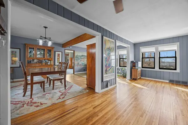 5441 Ridgeway ST, White Bear Twp, MN 55110