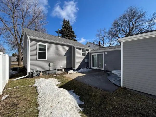 105 Arnold AVE N, Thief River Falls, MN 56701