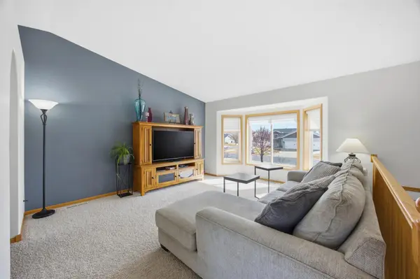 1122 5th AVE W, West Fargo, ND 58078