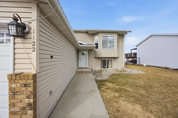 1122 5th AVE W, West Fargo, ND 58078