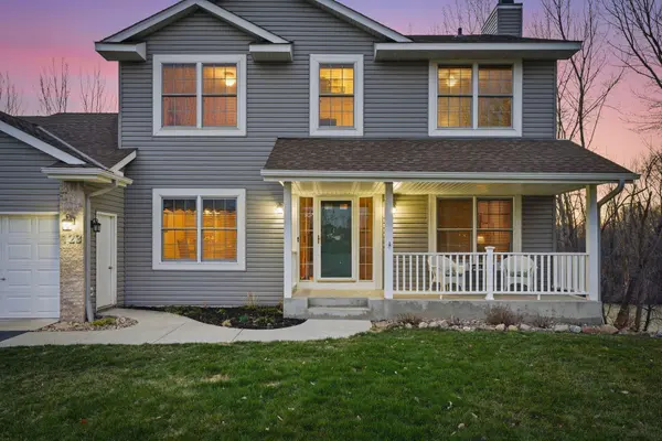 123 Shepherdia CT, Watertown, MN 55388