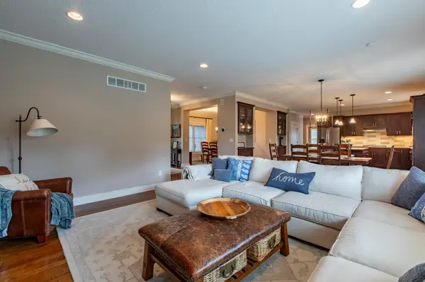 5361 Scenic Oak DR SW, Rochester, MN 55902