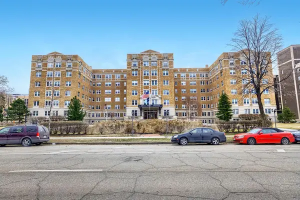 2615 Park AVE #313, Minneapolis, MN 55407