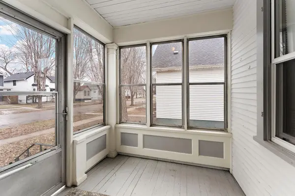 938 Palace AVE, Saint Paul, MN 55102