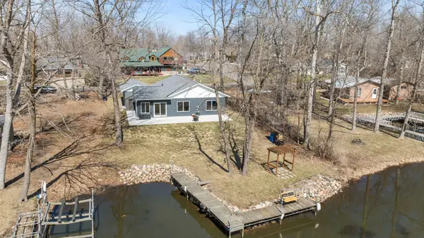1505 White Cloud DR S, Isle, MN 56342