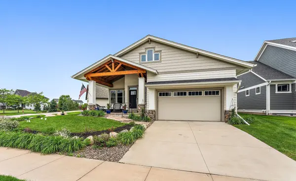 11314 Sunflower LN N, Lake Elmo, MN 55042