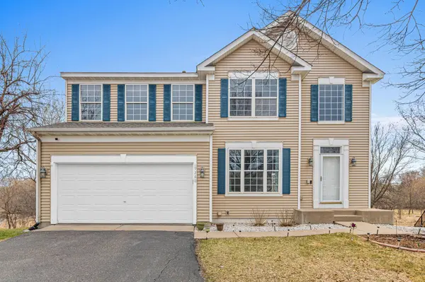 9260 Olive LN N, Maple Grove, MN 55311