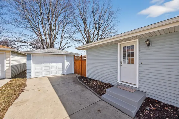 3534 21st AVE NW, Rochester, MN 55901