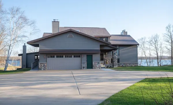 35873 Drumbeater RD, Cohasset, MN 55721
