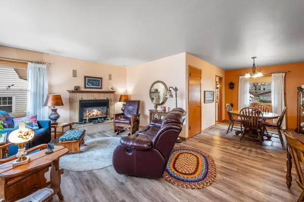 1532 4th AVE, Windom, MN 56101