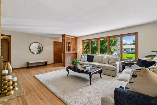 5932 Walnut DR, Edina, MN 55436