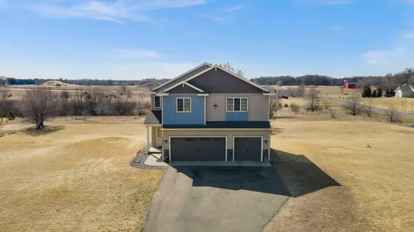 13883 306th AVE NW, Princeton, MN 55371