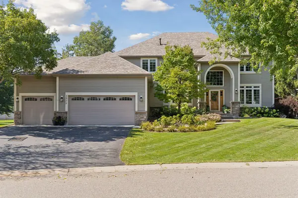3975 Zanzibar LN N, Plymouth, MN 55446