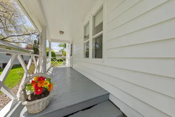 807 2nd ST SW, Faribault, MN 55021
