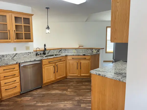 6424 Christenson LN NE, Fridley, MN 55432