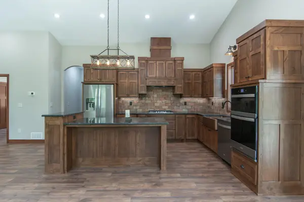 14502 Lynndale DR, Baxter, MN 56425