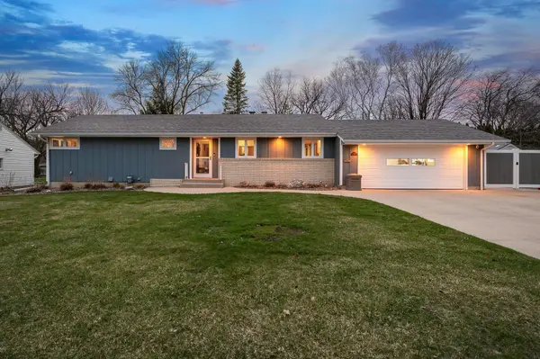 307 21st ST NW, Austin, MN 55912