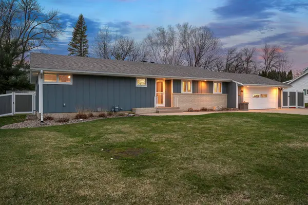 307 21st ST NW, Austin, MN 55912